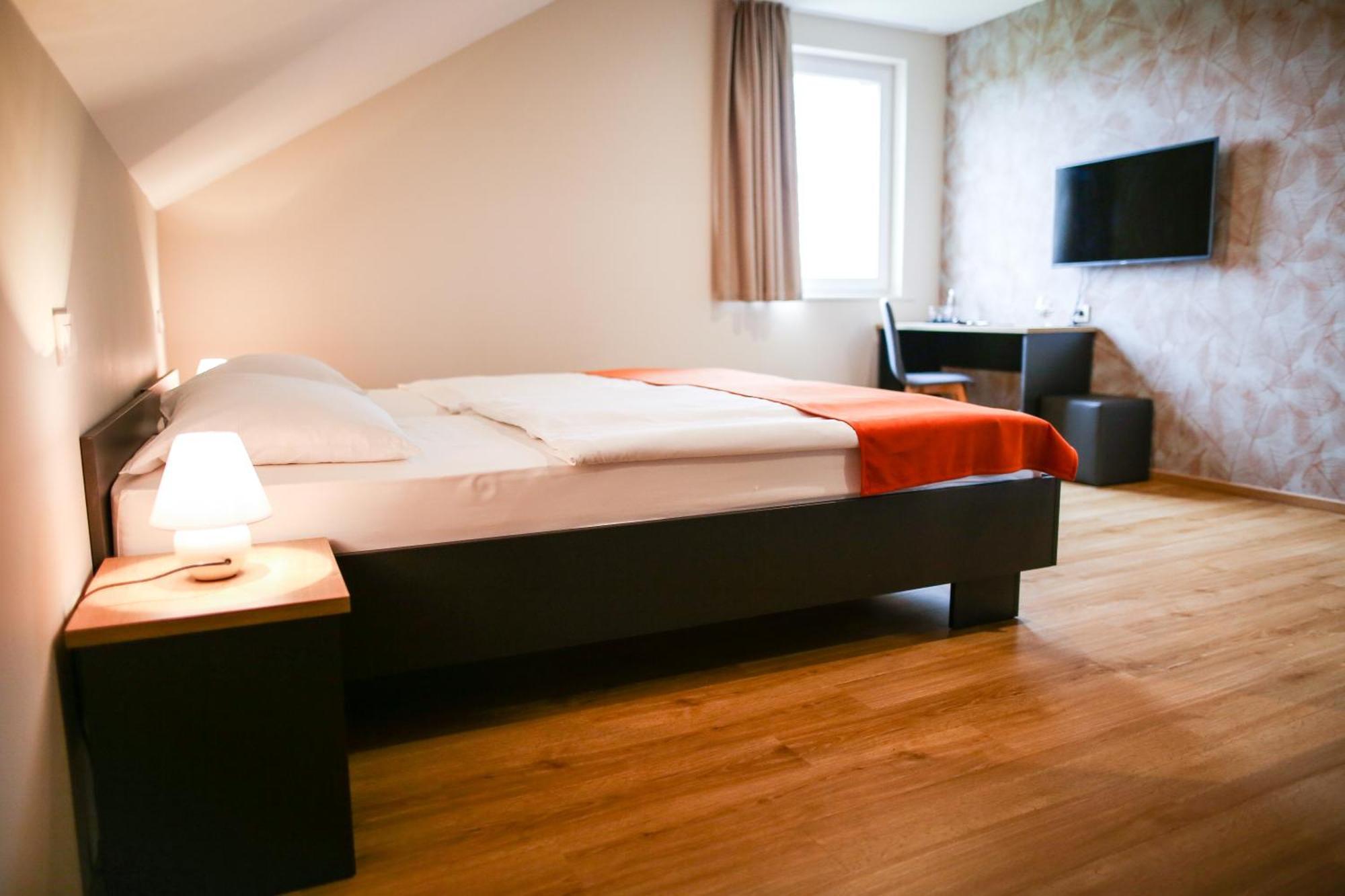 Ambient Hotel Domzale Ngoại thất bức ảnh